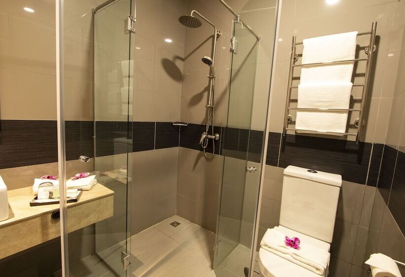 Az Hotel & Serviced Apartments