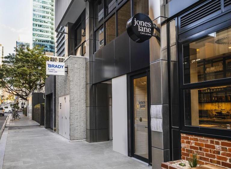 Brady Hotels Jones Lane