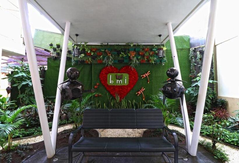 ホテル Bumi Makmur Indah