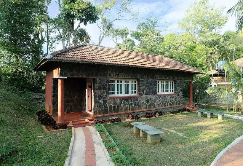 Отель Eletaria By Oyo Rooms