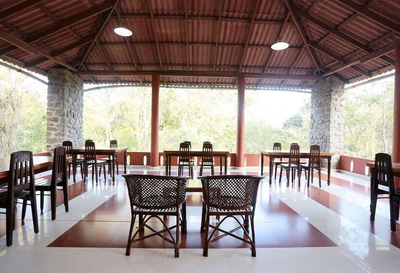 Отель Eletaria By Oyo Rooms