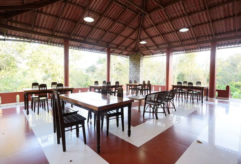 Отель Eletaria By Oyo Rooms