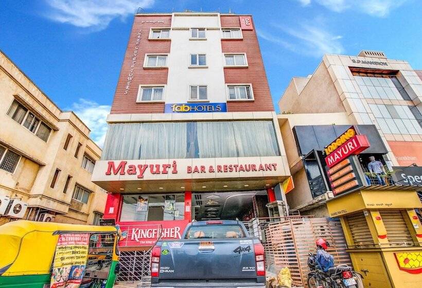 בית מלון כפרי Fabexpress Mayuri Residency   Hal Old Airport Road