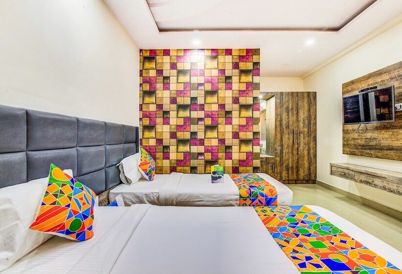 בית מלון כפרי Fabexpress Mayuri Residency   Hal Old Airport Road