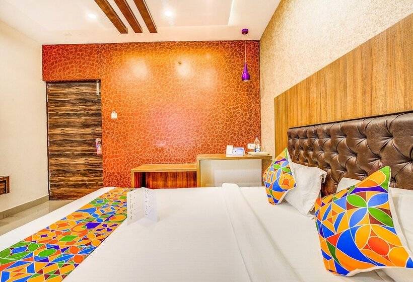 בית מלון כפרי Fabexpress Mayuri Residency   Hal Old Airport Road