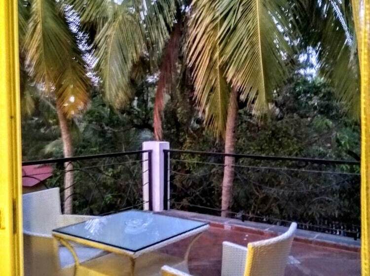 호텔 Karon Premium