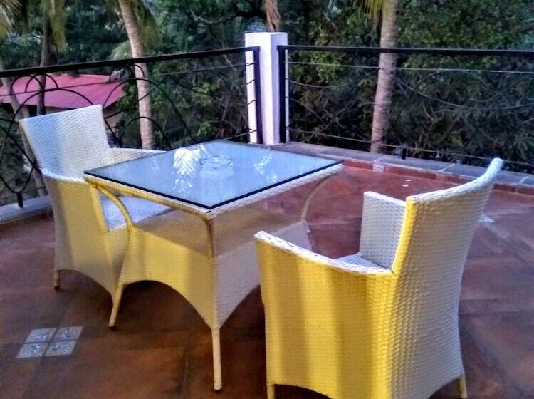 호텔 Karon Premium