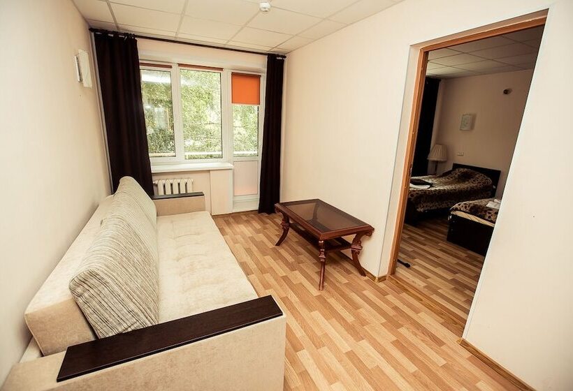 בית מלון כפרי Lastochka