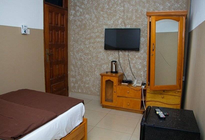 בית מלון כפרי Np Plaza