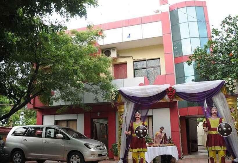 Отель Park Inn Beach Resort