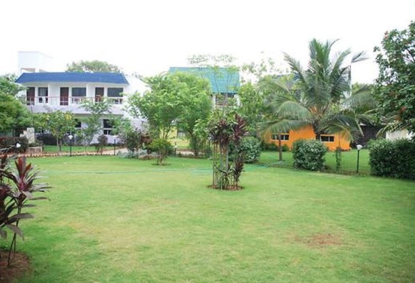 Отель Park Inn Beach Resort