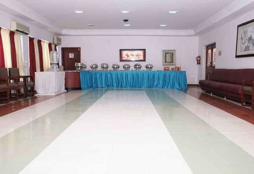 Отель Park Inn Beach Resort