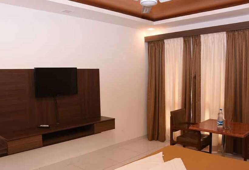 Отель Park Inn Beach Resort