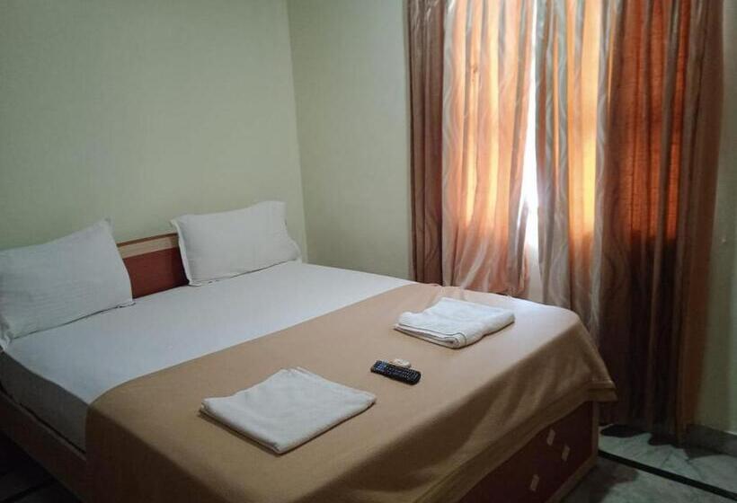 هتل Park Inn Beach Resort