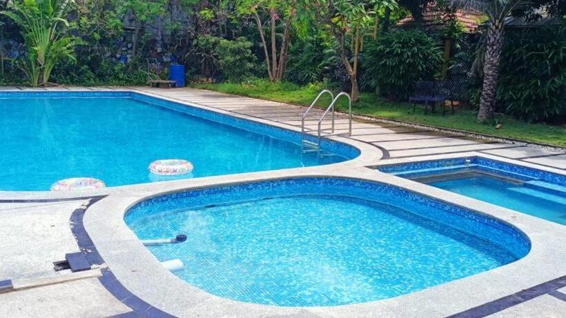 Отель Park Inn Beach Resort