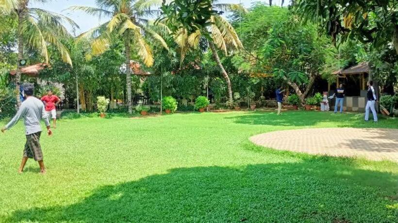 Отель Park Inn Beach Resort