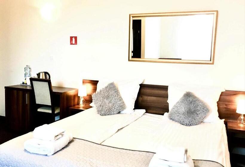 בית מלון כפרי Pod Jeleniem