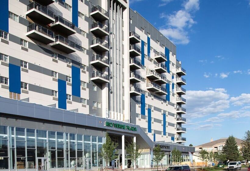 Pomeroy Hotel Fort Mcmurray