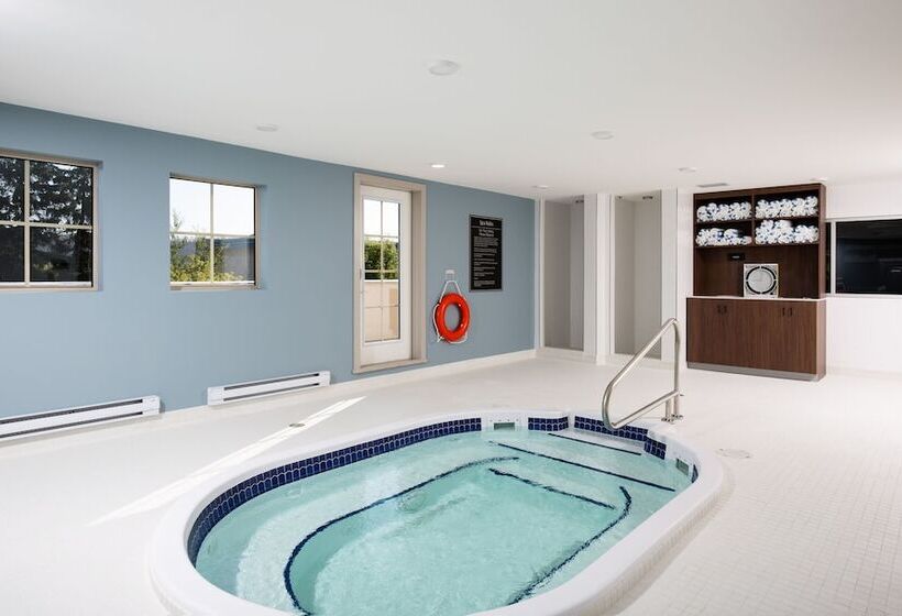 Pomeroy Hotel Fort Mcmurray