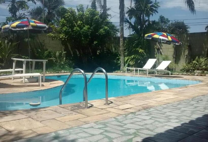 هتل Pousada Na Praia Ubatuba