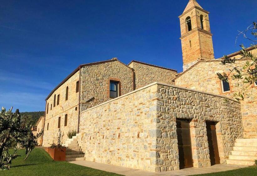 فندق ريفى Locanda Dei Logi