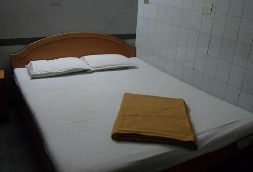 בית מלון כפרי Sahyadree Lodging