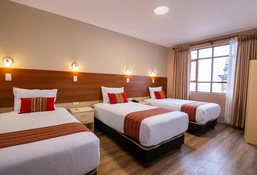 בית מלון כפרי San Pedro Plaza