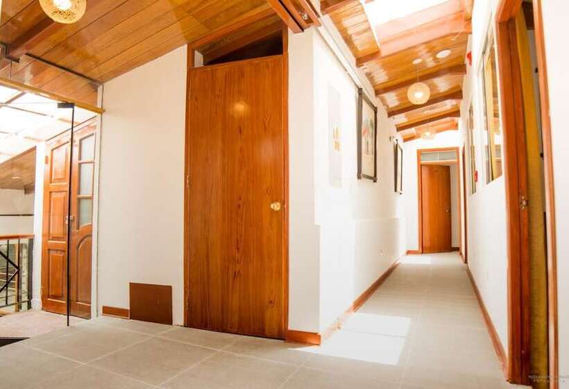 בית מלון כפרי San Pedro Plaza