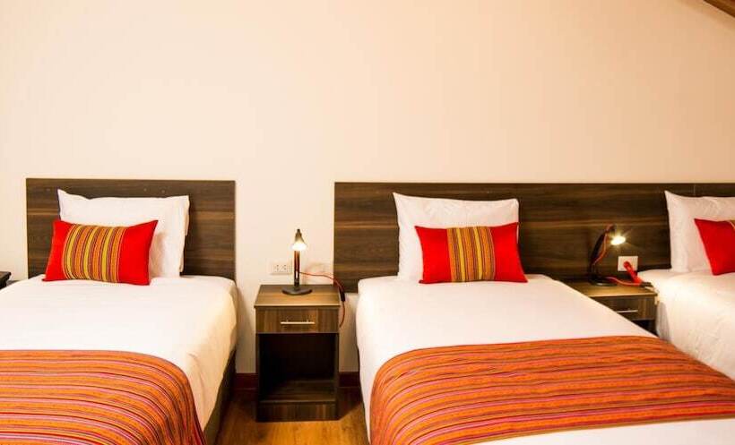 בית מלון כפרי San Pedro Plaza