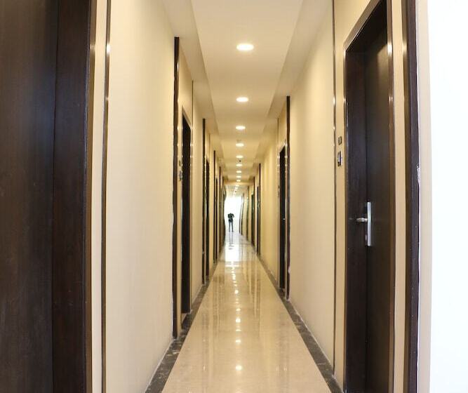 Отель Spago Inn