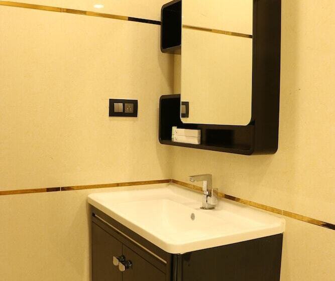 Отель Spago Inn