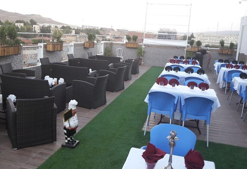 Timgad Hotel Hazem