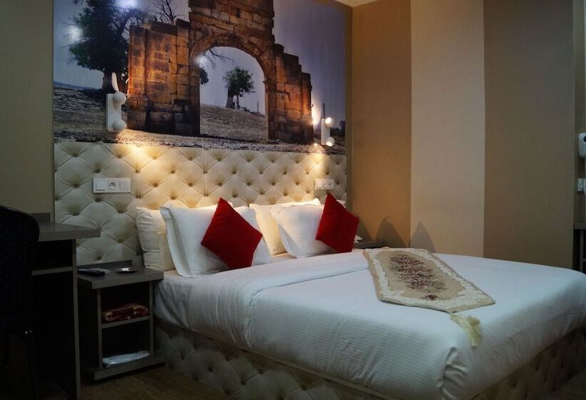 Timgad Hotel Hazem