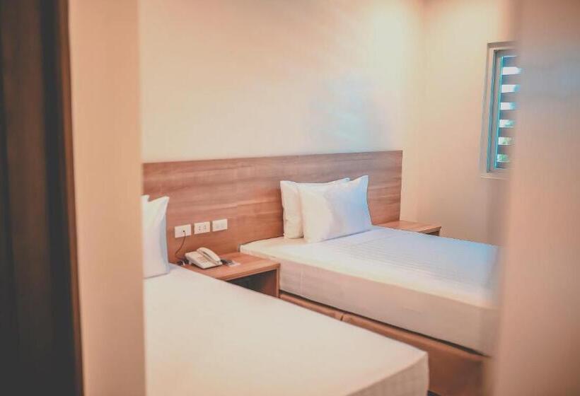 هتل Trip Inn Near Airport Or City Center