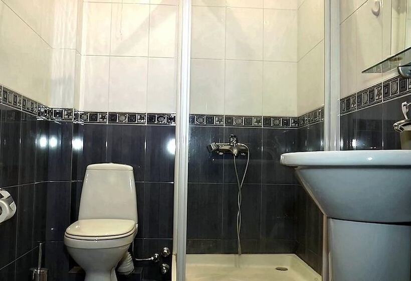 هتل Villa Courtyard