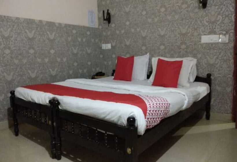 Отель Windhaven Resort By Oyo Rooms