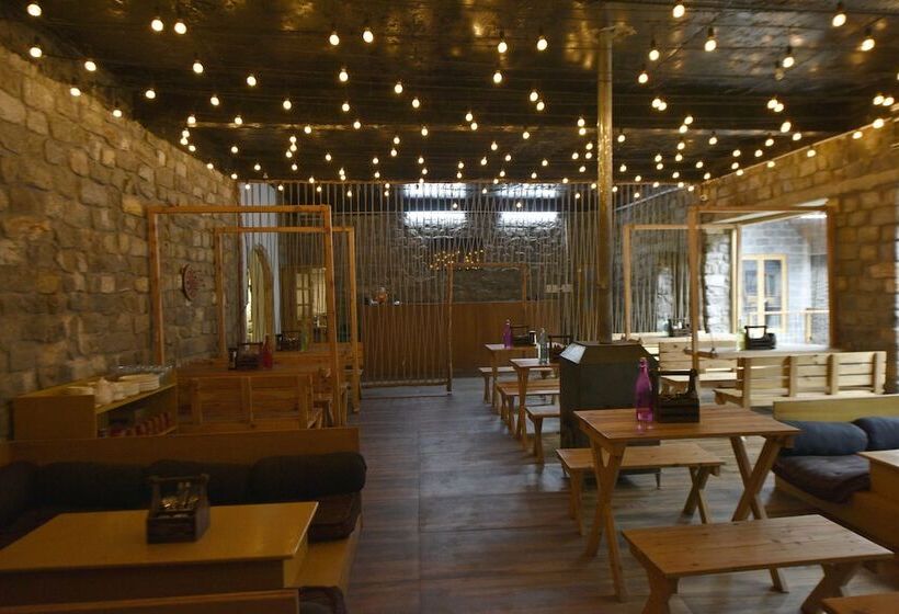 هتل Winterfell The Stay By Oyo Rooms