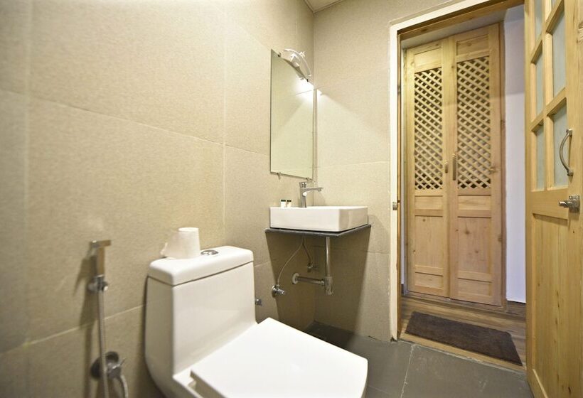 هتل Winterfell The Stay By Oyo Rooms