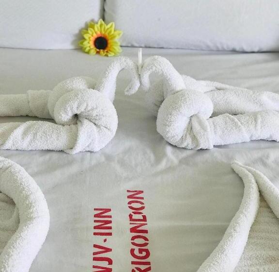 Hotel Wjv Inn Marigondon