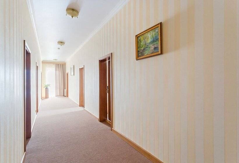 Отель Zolotaya 7