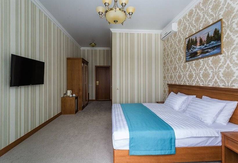 Отель Zolotaya 7