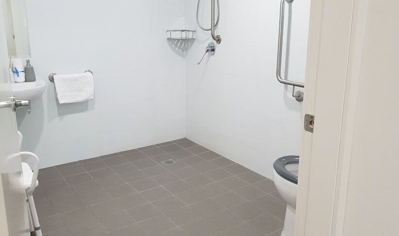 מוטל Carlton Suites