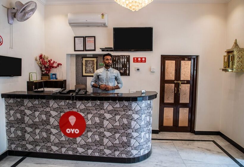 پانسیون Aditya's Velvet Heritage By Oyo Rooms