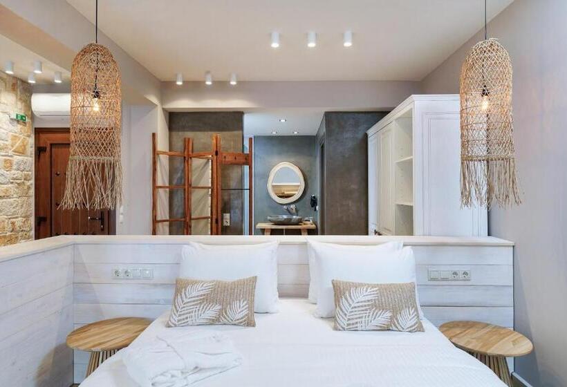 بنسيون Agorastos Suites