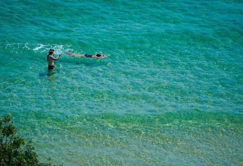 بنسيون Agorastos Suites