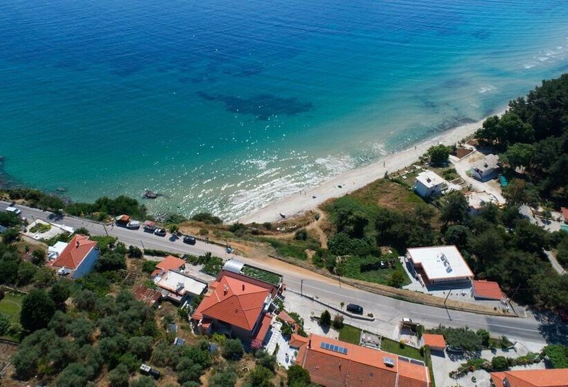 بنسيون Agorastos Suites