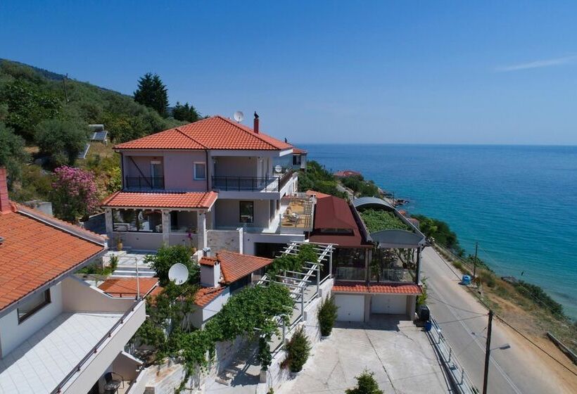 بنسيون Agorastos Suites