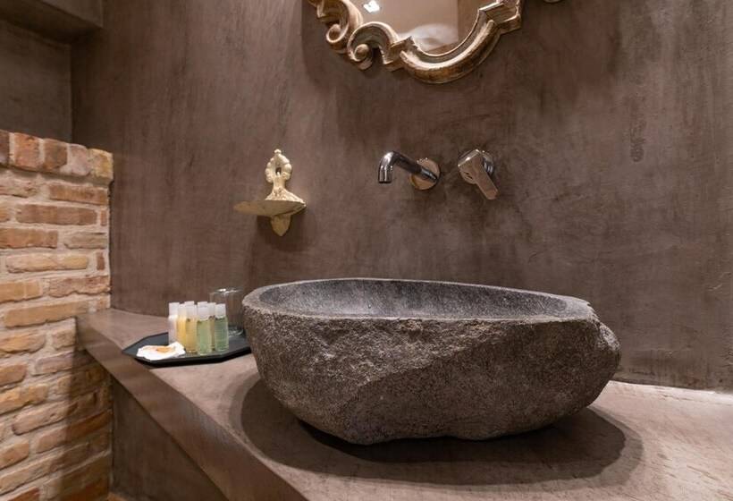 بنسيون Agorastos Suites