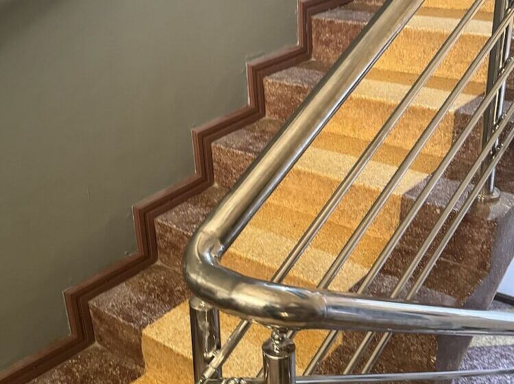 پانسیون Larosa Executive Guest House