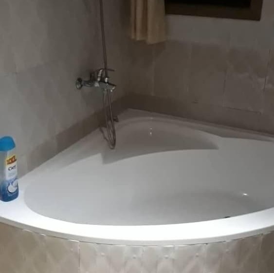 پانسیون Larosa Executive Guest House